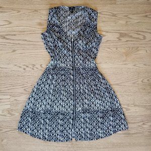 *3 for $20*H&M Black and White Zipped Dress Sz 8